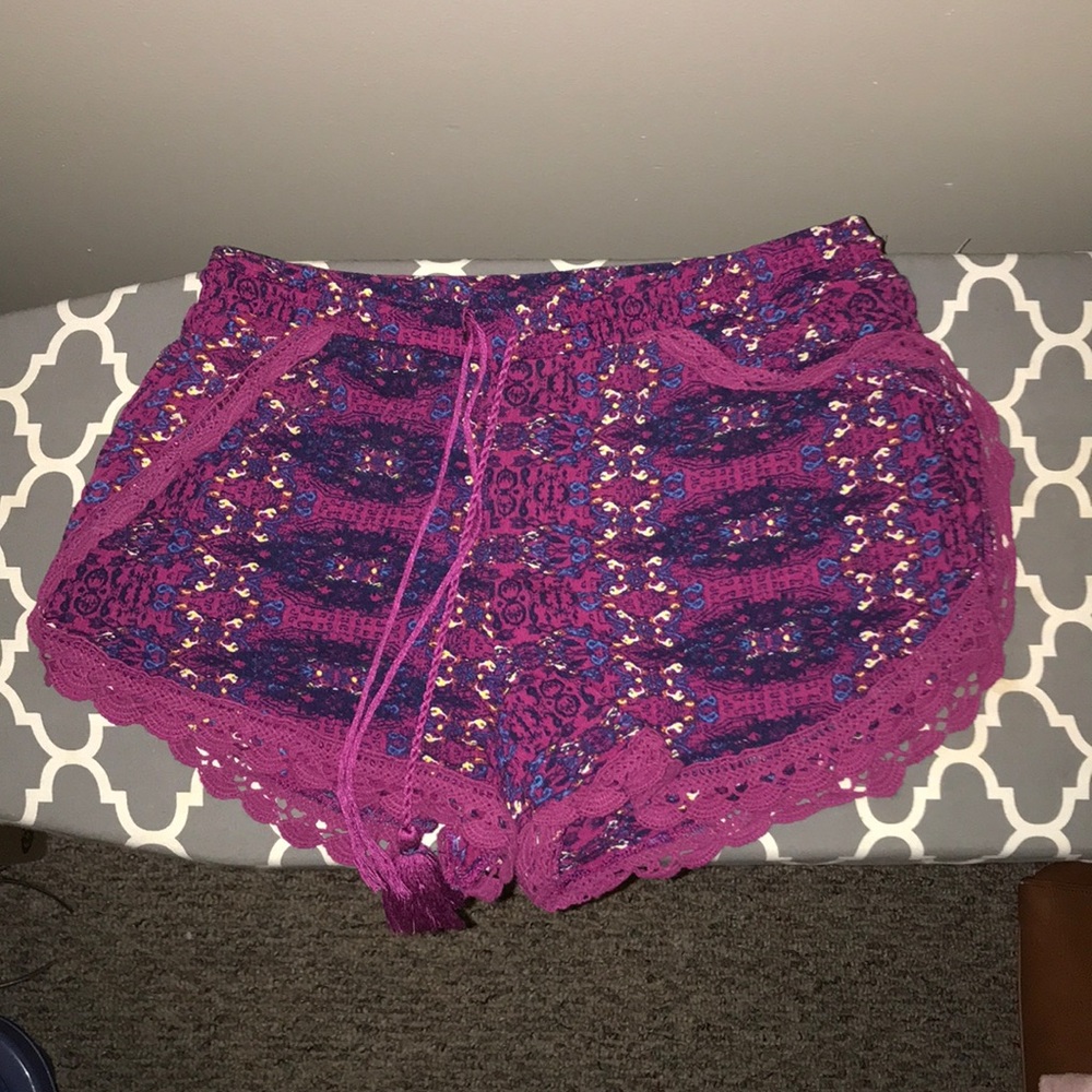 Xhilaration shorts